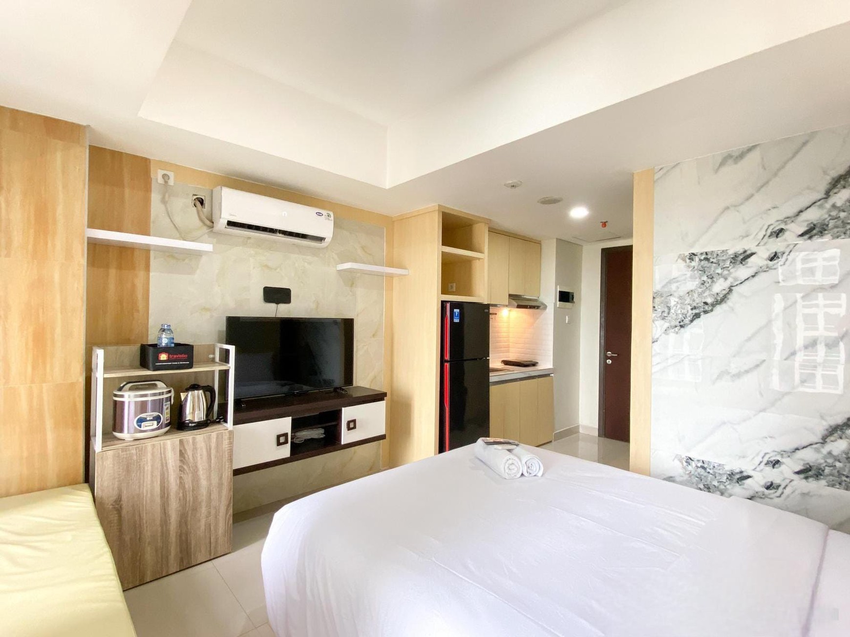 Apartemen Chadstone Full Furnished Siap Huni