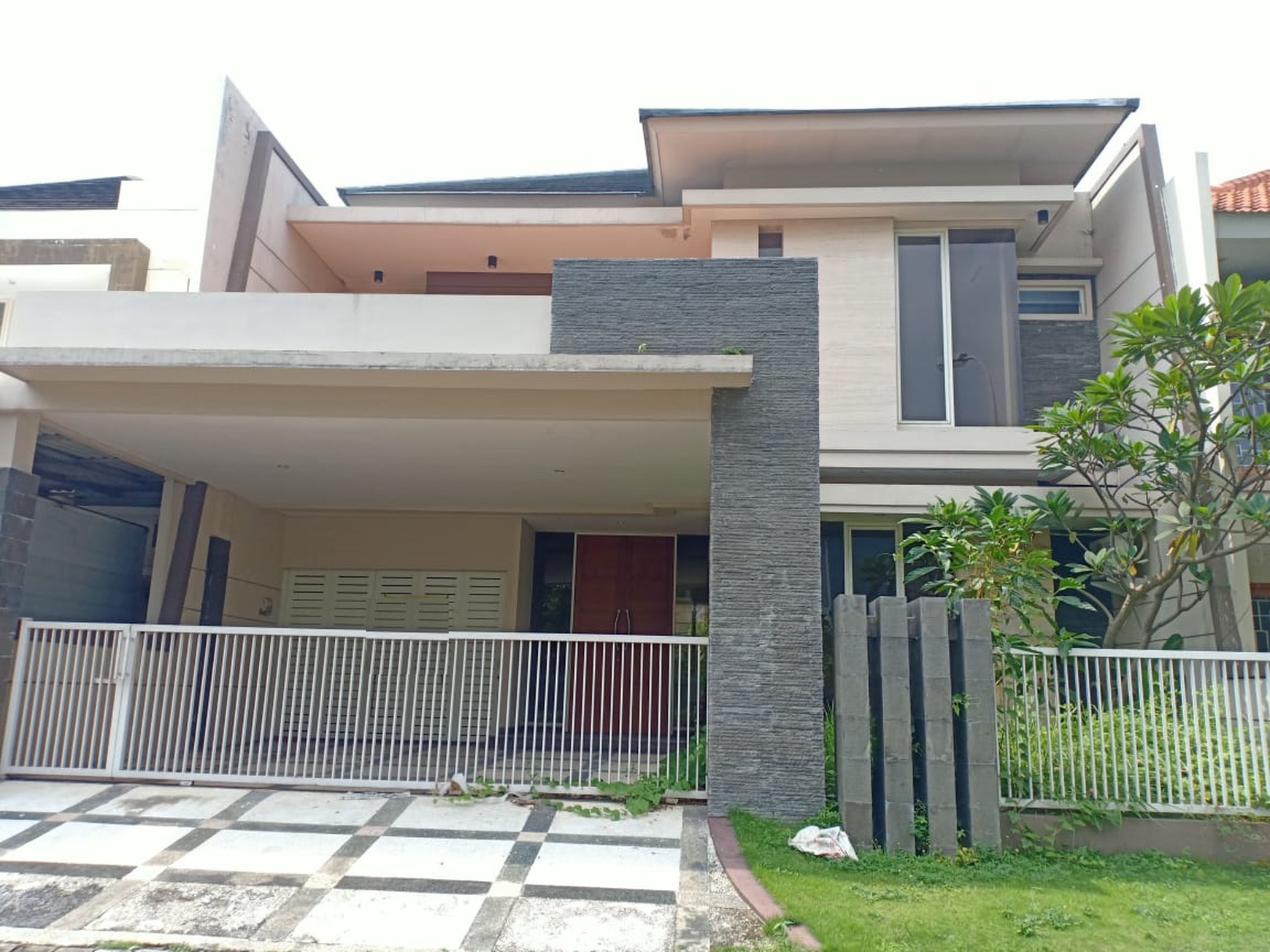 Rumah Dijual Wisata Bukit Mas Surabaya Barat Bangunan Baru Siap Huni  