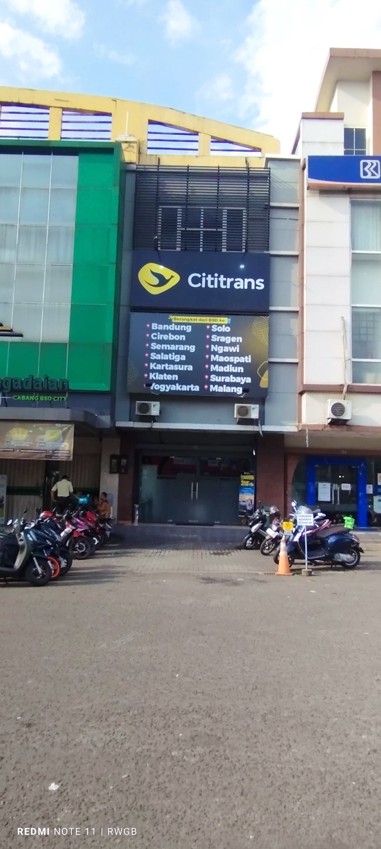 jual cepat ruko hadap jalan raya pahlawan seribu ruko golden boulevard bsd city