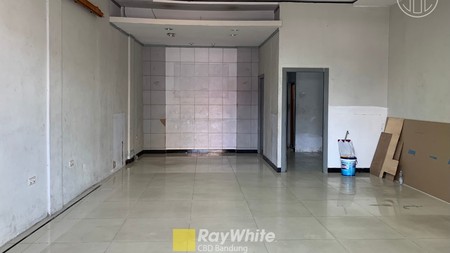 Ruko 4 Lantai Mainroad Leuwi Panjang Ex Bank 
