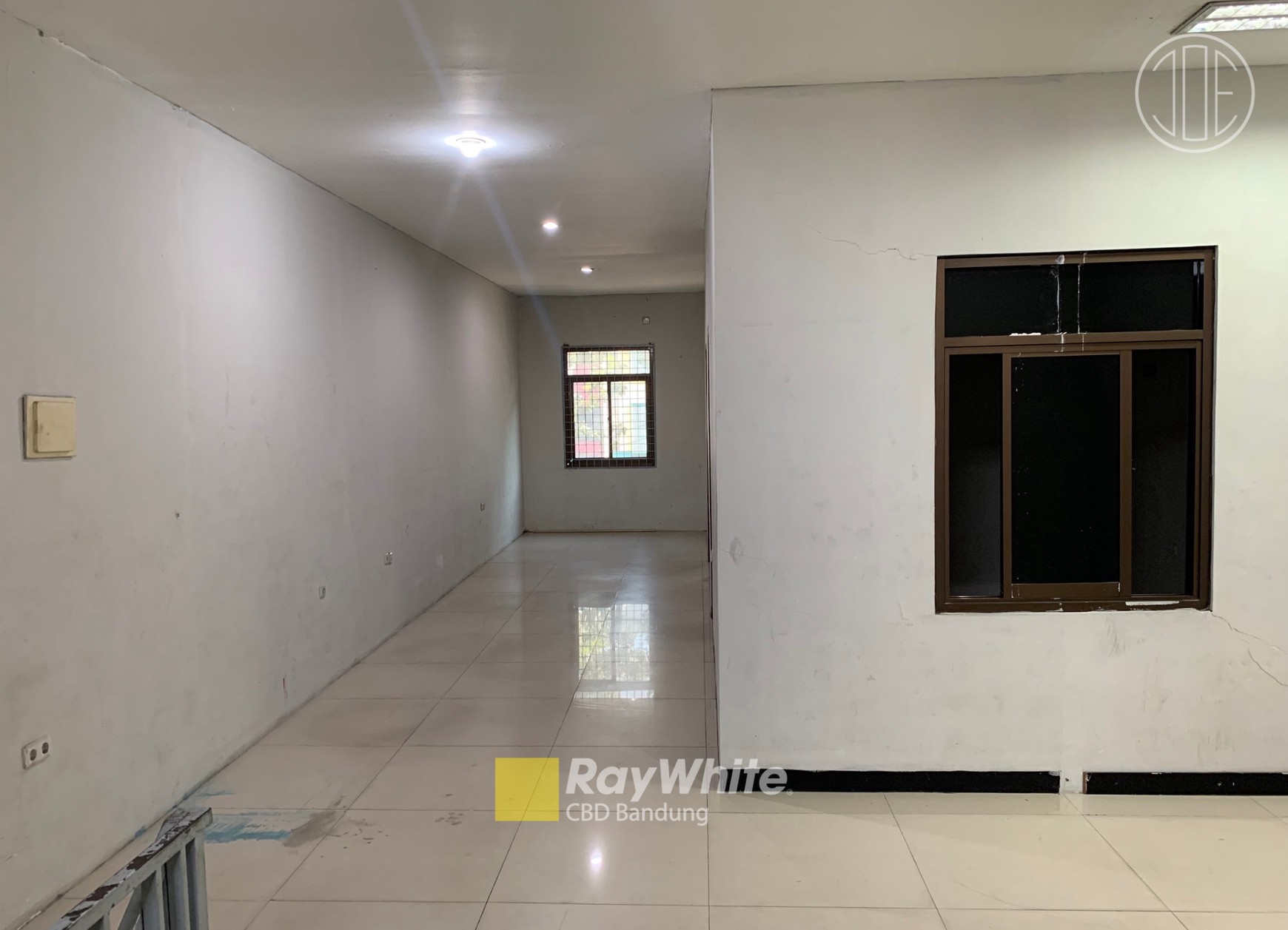 Ruko 4 Lantai Mainroad Leuwi Panjang Ex Bank