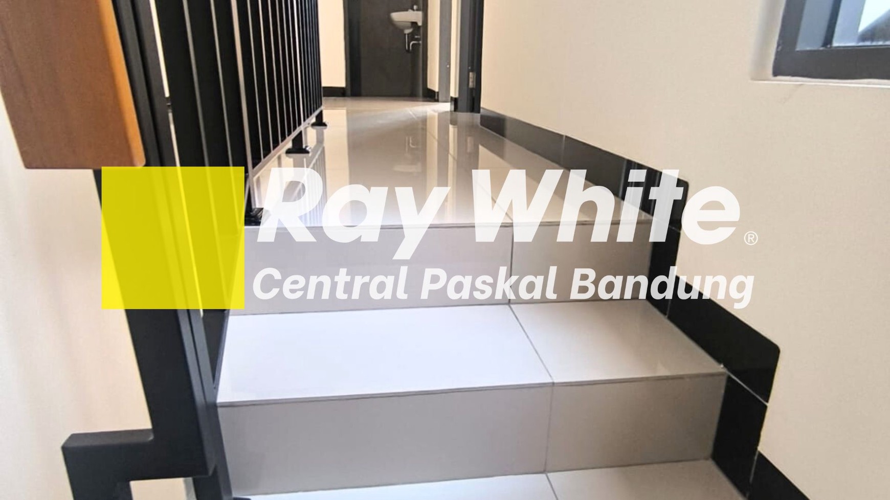 Rumah Gardenville di Taman Koopo Indah V Bandung Lokasi Eksklusif