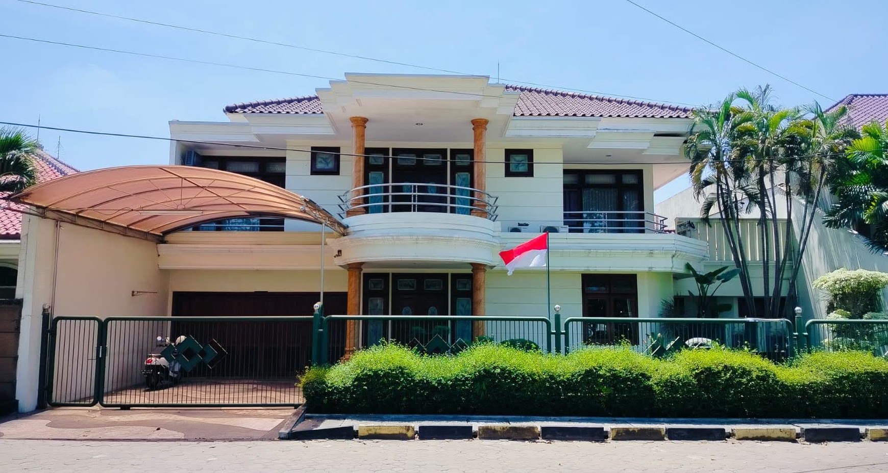 Rumah Dijual Darmo Harapan Regency Surabaya Barat Minimalis Mewah Siap Huni
