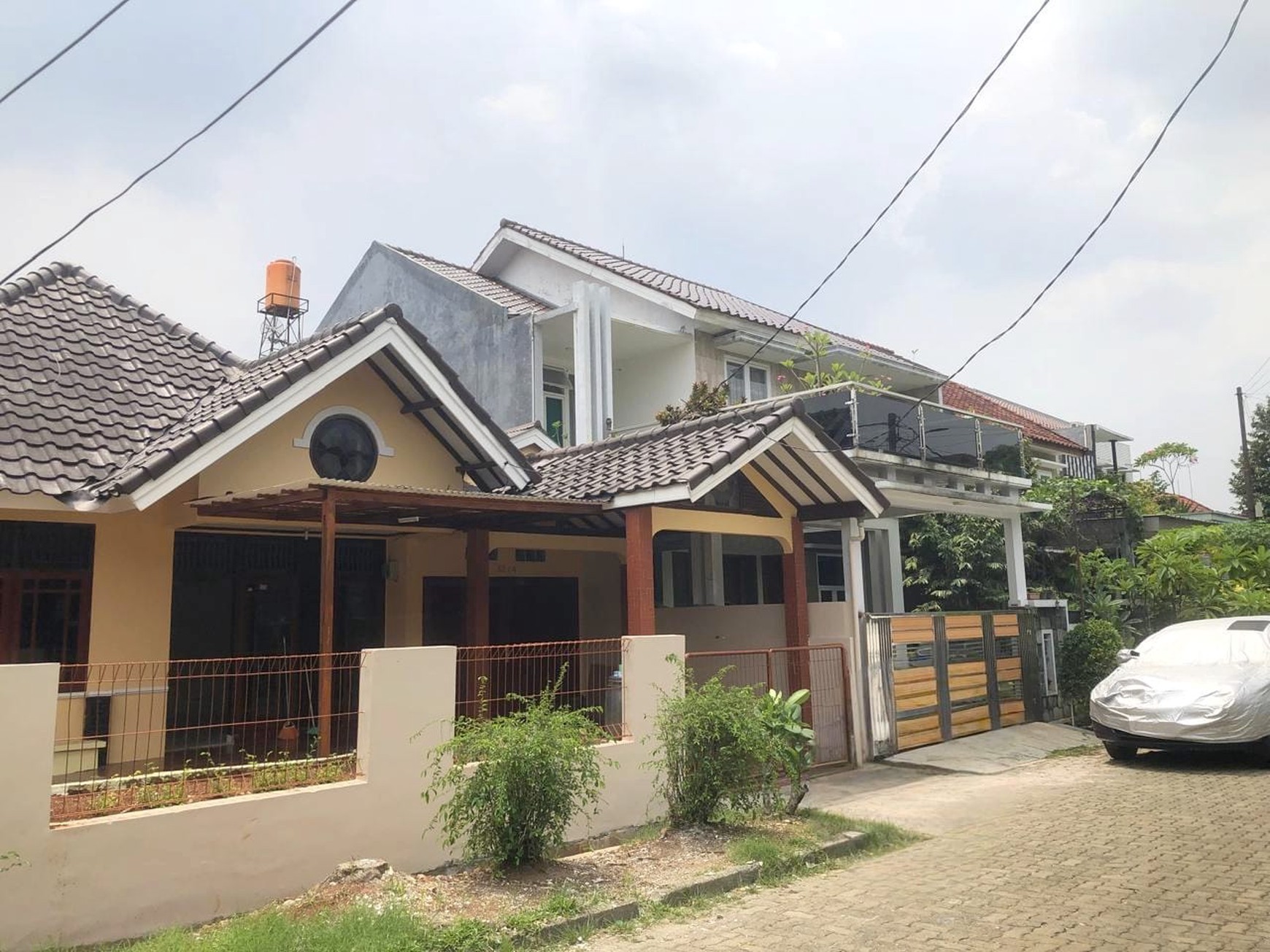 Rumah 1 Lantai, Bebas banjir, Lokasi Strategis dekat ST. Sudimara