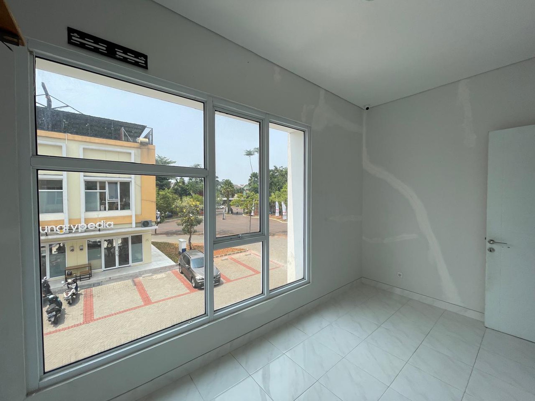 JUAL RUKO GANDENG  ARCADIA GRANDE GADING SERPONG 