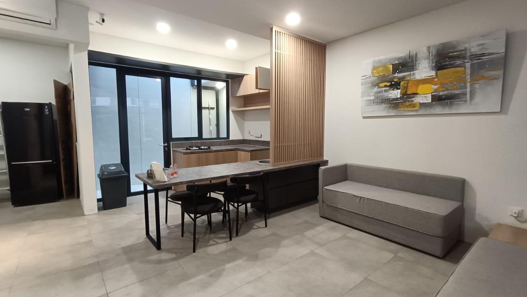 disewa rumah siap huni rapih bersih terawat strategis di tanahkayu bsd city