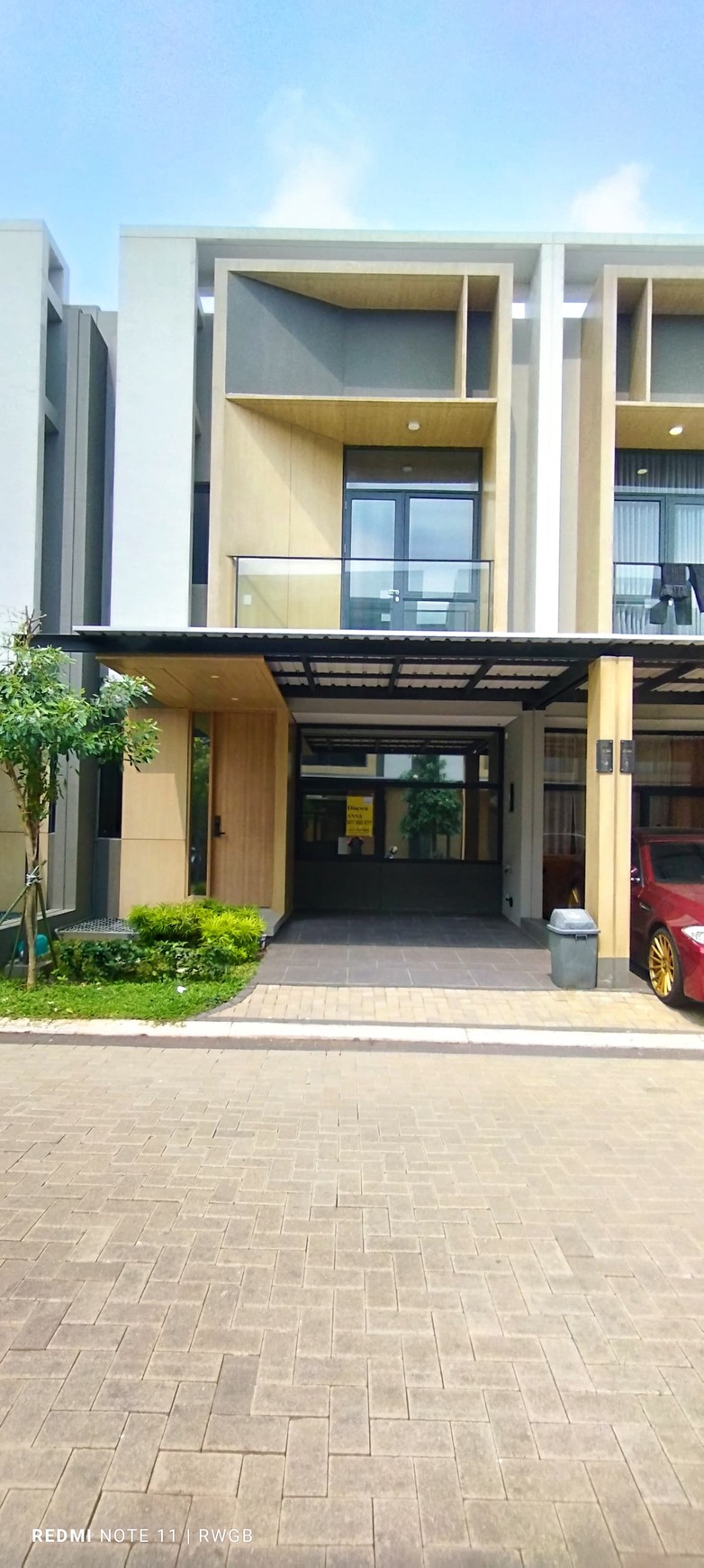 disewa rumah siap huni rapih bersih terawat strategis di tanahkayu bsd city