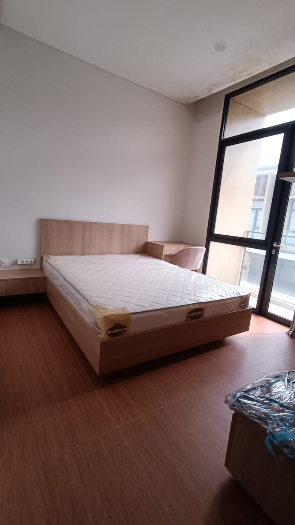 disewa rumah siap huni rapih bersih terawat strategis di tanahkayu bsd city