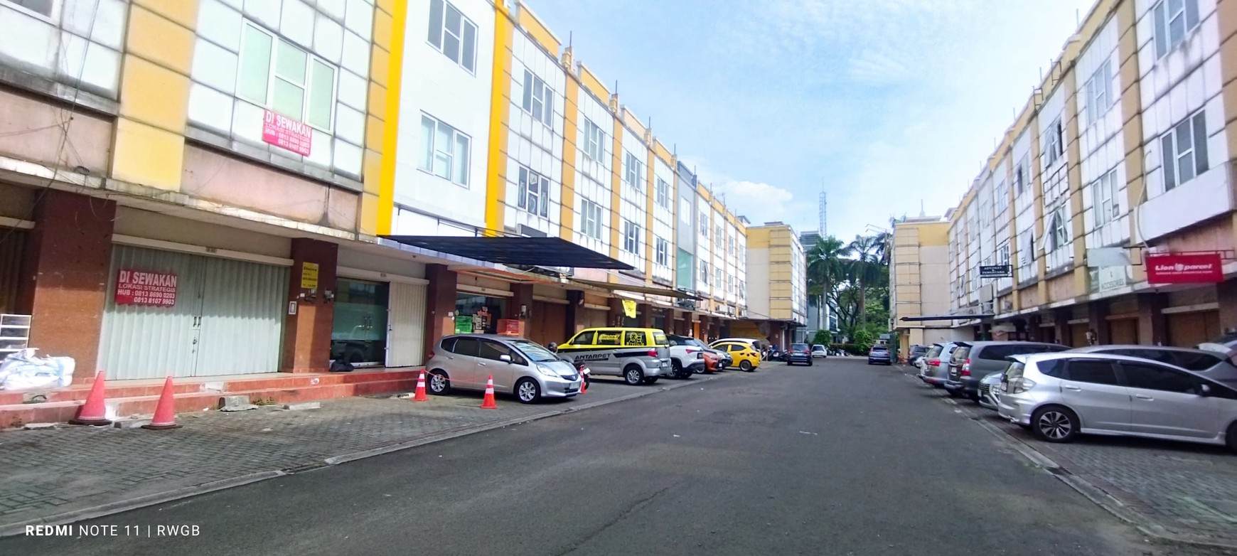 disewa ruko rapih renovasi siap pakai ruko golden boulevard bsd city
