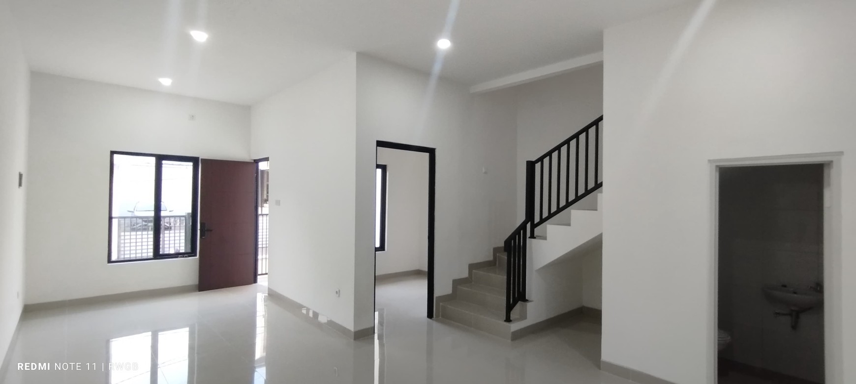 Jual cepat rumah di regency melati mas serpong tangerang selatan strategis murah hanya 1.6M nego siap huni