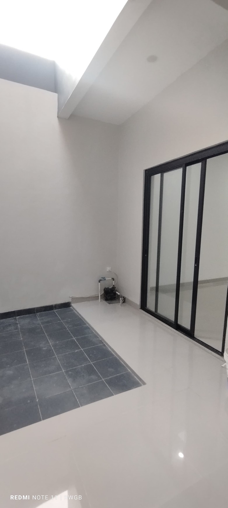 Jual cepat rumah di regency melati mas serpong tangerang selatan strategis murah hanya 1.6M nego siap huni