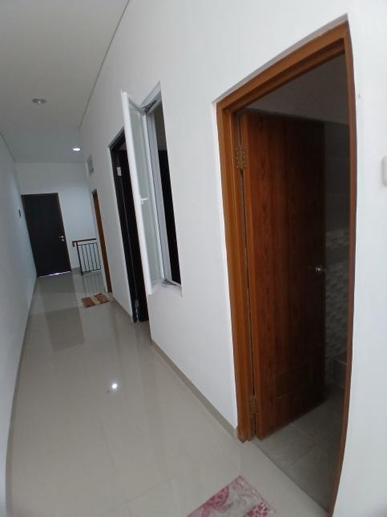 Dijual rumah minimalis 3 Lantai di Kedoya Selatan Jakarta Barat
