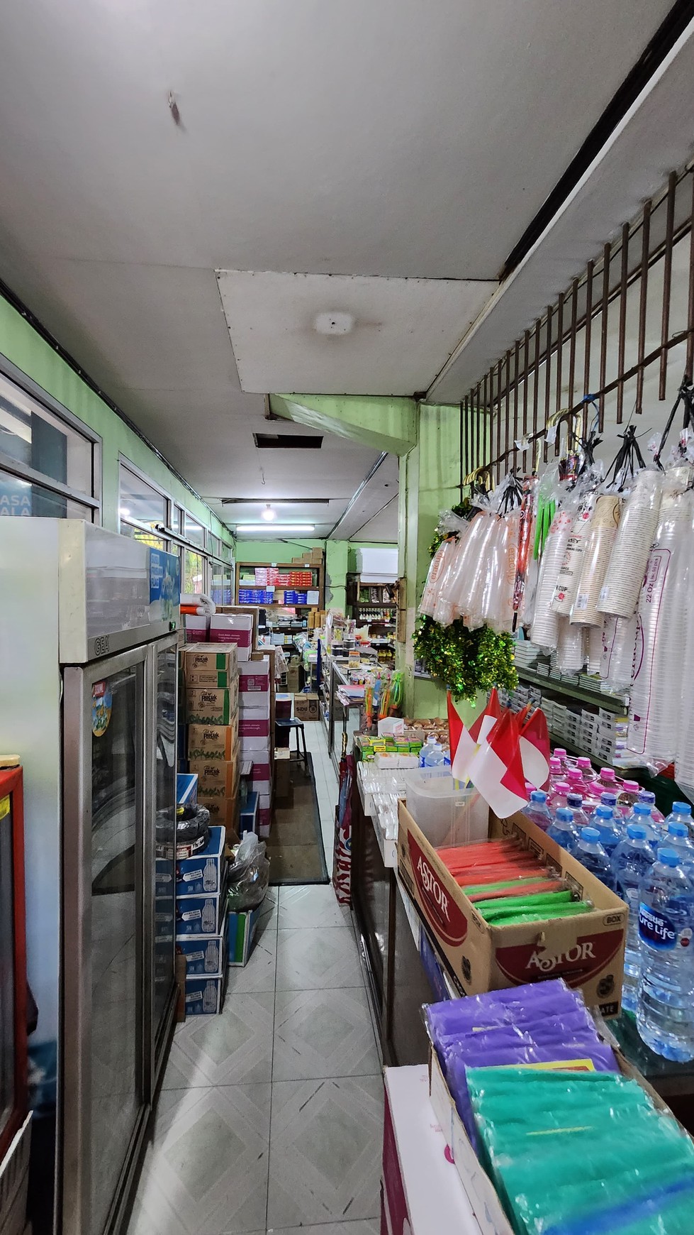 Ruko 2 Lantai di Jl. Selokan Mataram, Sinduadi, Mlati, Sleman.
