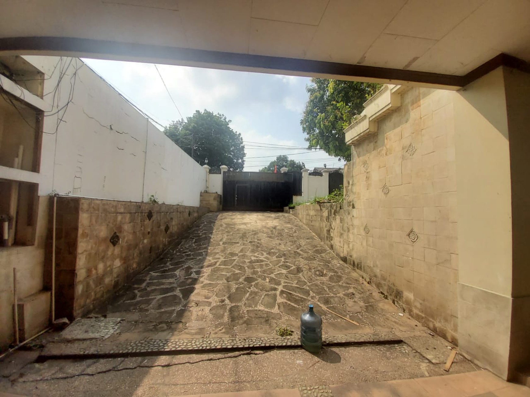 Lelang Rumah Kost Hitung Harga Tanah LT 823m2 Area Lebak Bulus, Jakarta Selatan