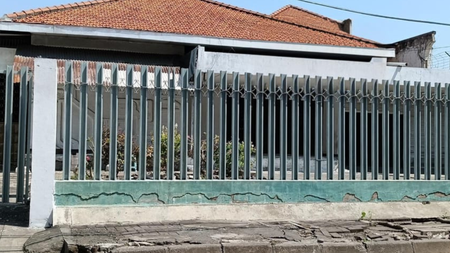 Dijual Rumah di Pusat Kota Surabaya
