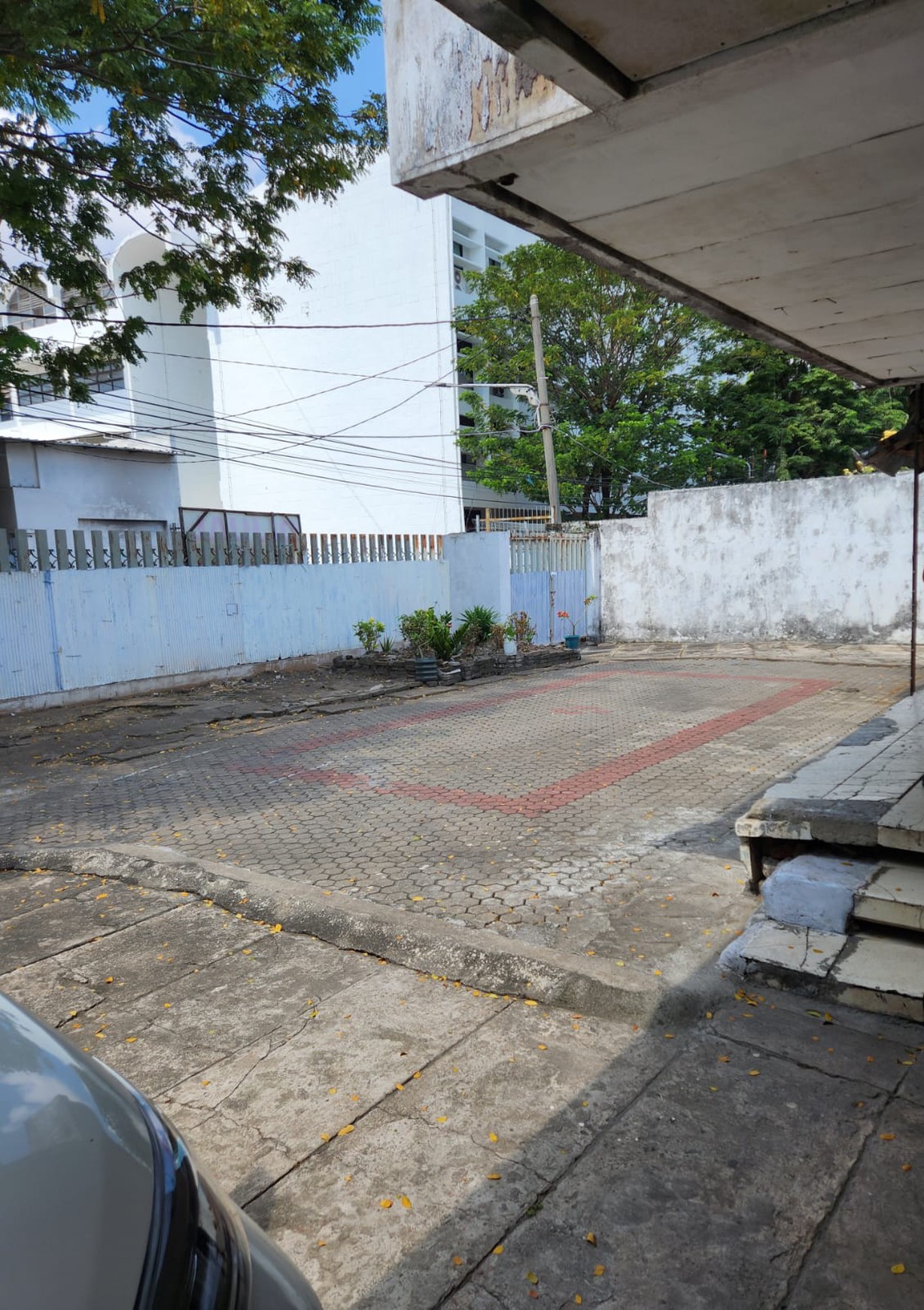 Dijual Rumah di Pusat Kota Surabaya