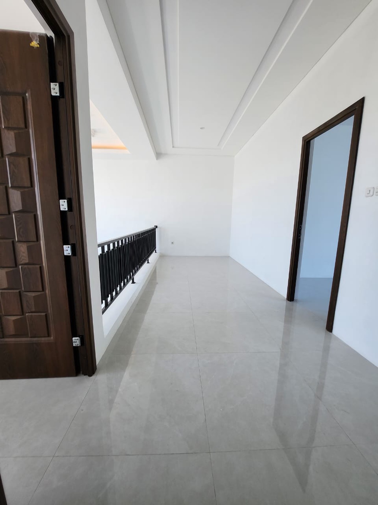 Dijual Rumah Baru di North Emerald Mansion Citraland Surabaya Barat