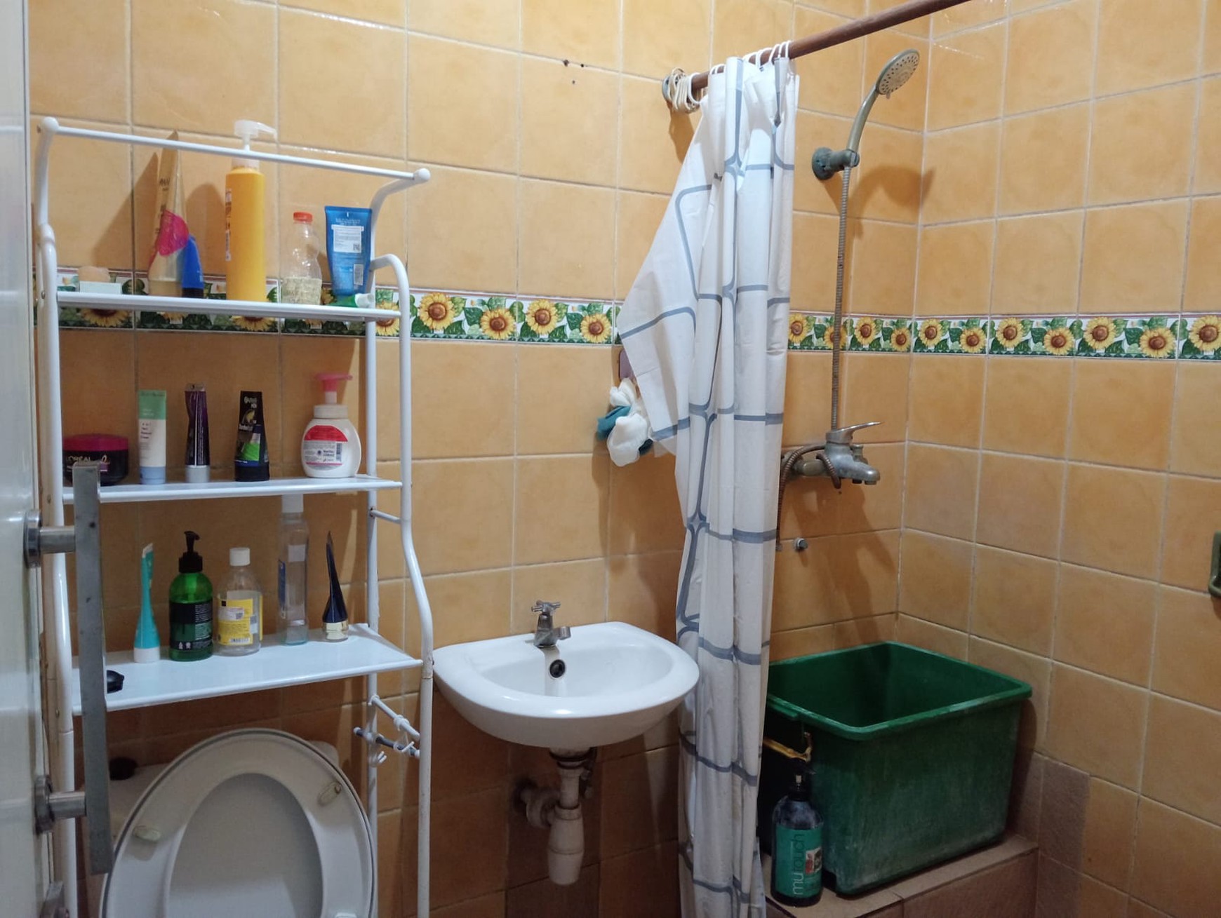 DI JUAL CEPAT, RUMAH BAGUS, SIAP HUNI, BEBAS BANJIR, BISA KPR