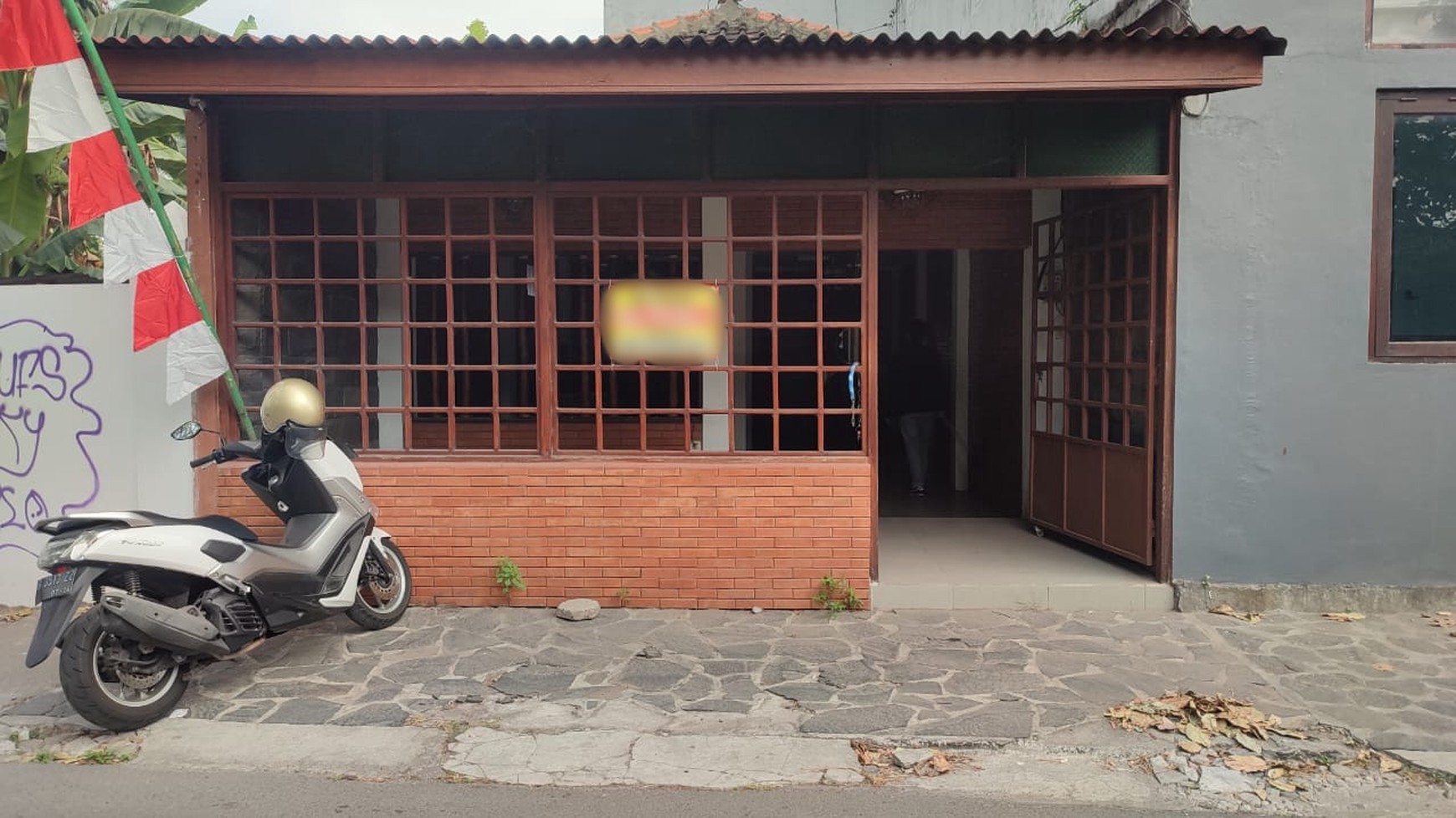 Ruang Usaha Strategis Dekat Jalan Laksda Adisucipto Caturtunggal Depok Sleman