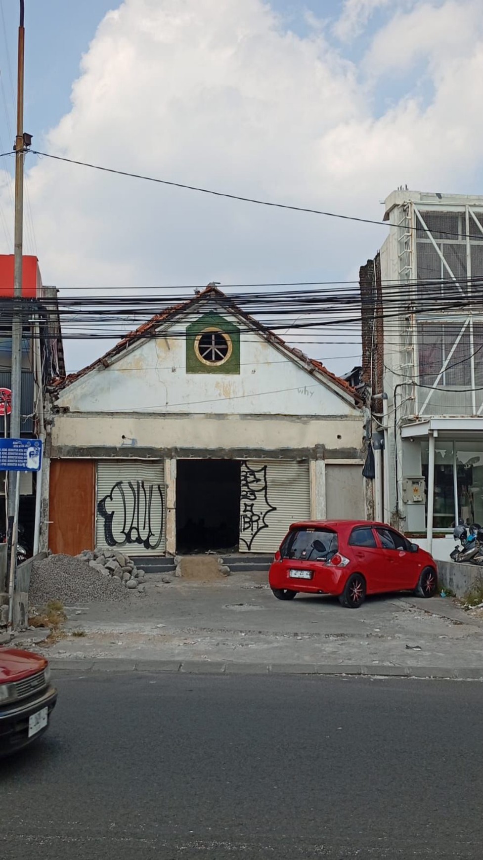 Ruang Usaha Lokasi Premiun di Jl. Kaliurang KM 5