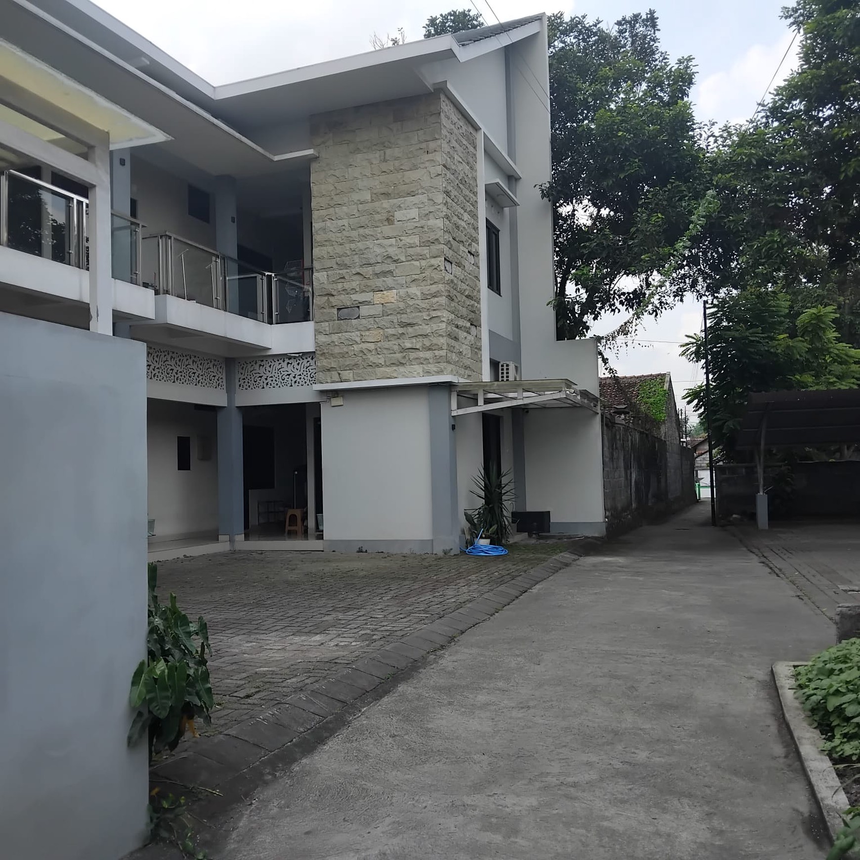 Tanah Luas 188 Meter Persegi Lokasi Strategis Dekat RS UGM Gamping Sleman 