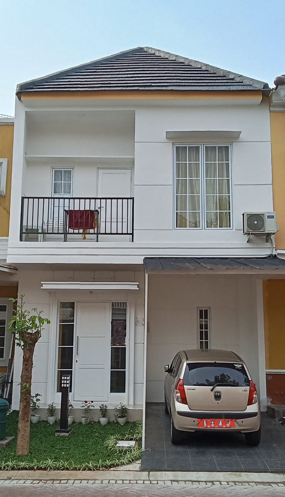 Rumah di Malibu Paramount Land Gading Serpong