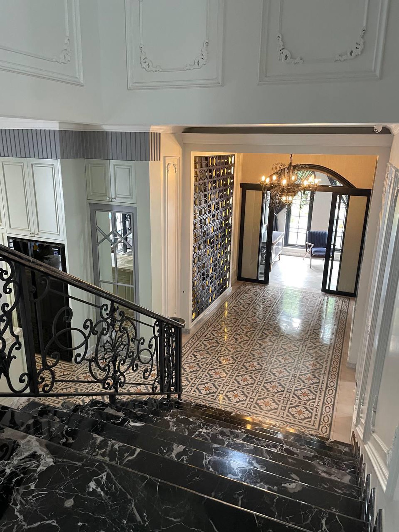 Rumah design klasik & Mewah perumahan Citra Grand Cibubur
