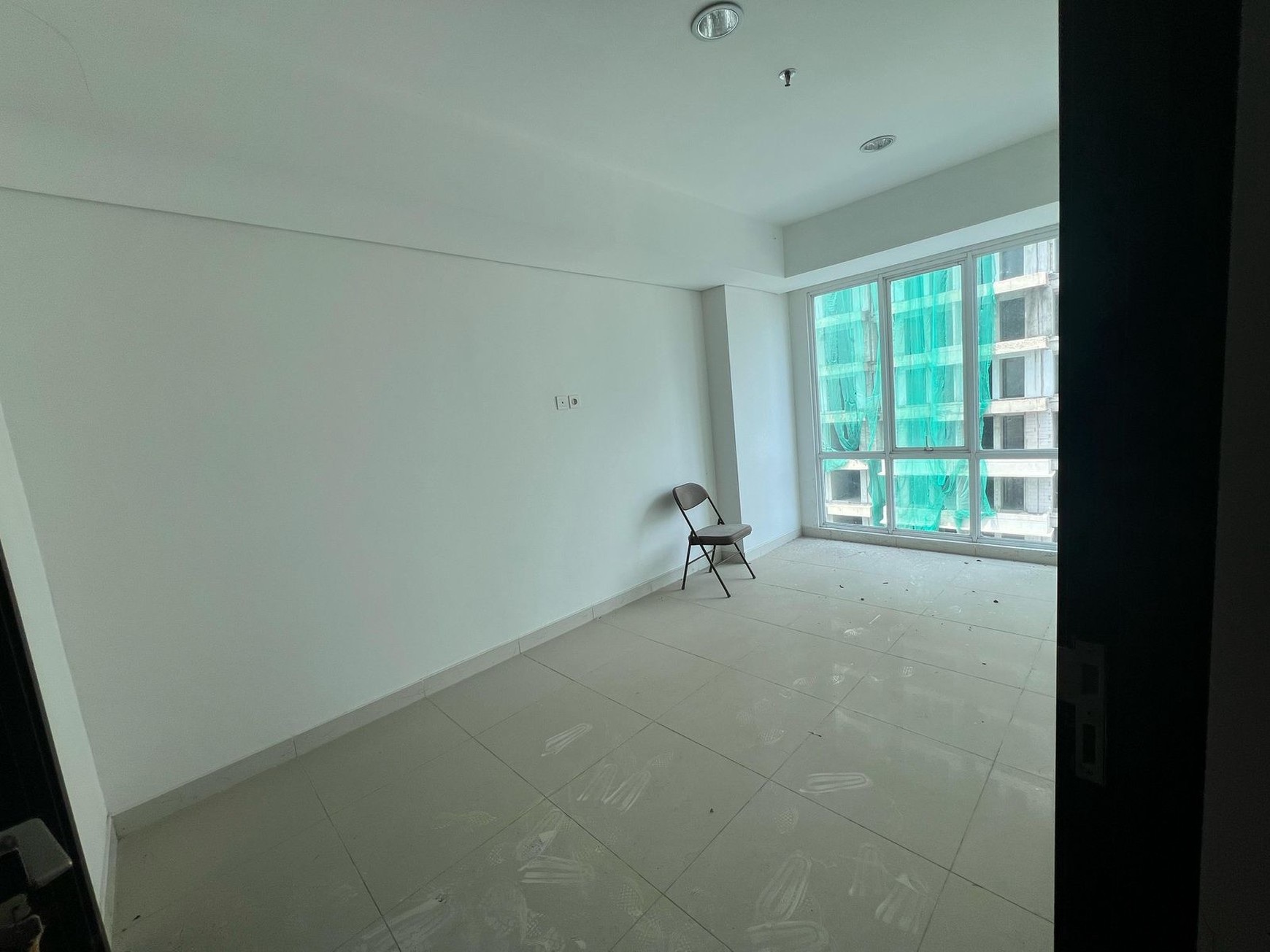 Dijual Apartemen mewah The Aspen Peak, dekat Stasiun MRT Fatmawati