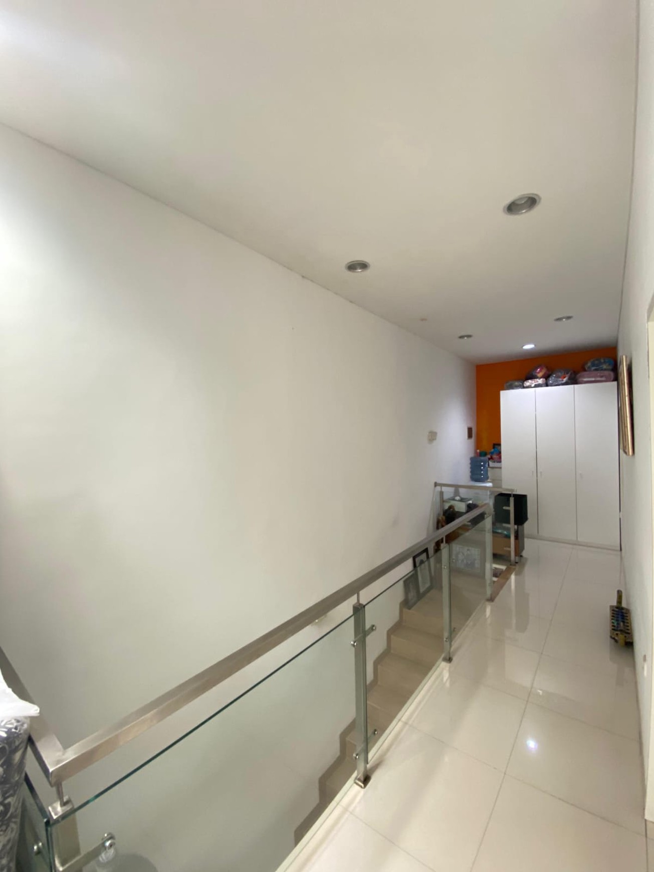 Jual Cepat Rumah di dalam Komplek Cluster one gate System Security 24 jam