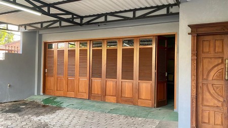 Rumah Strategis di Pd Labu, tenang. Strategis, murah