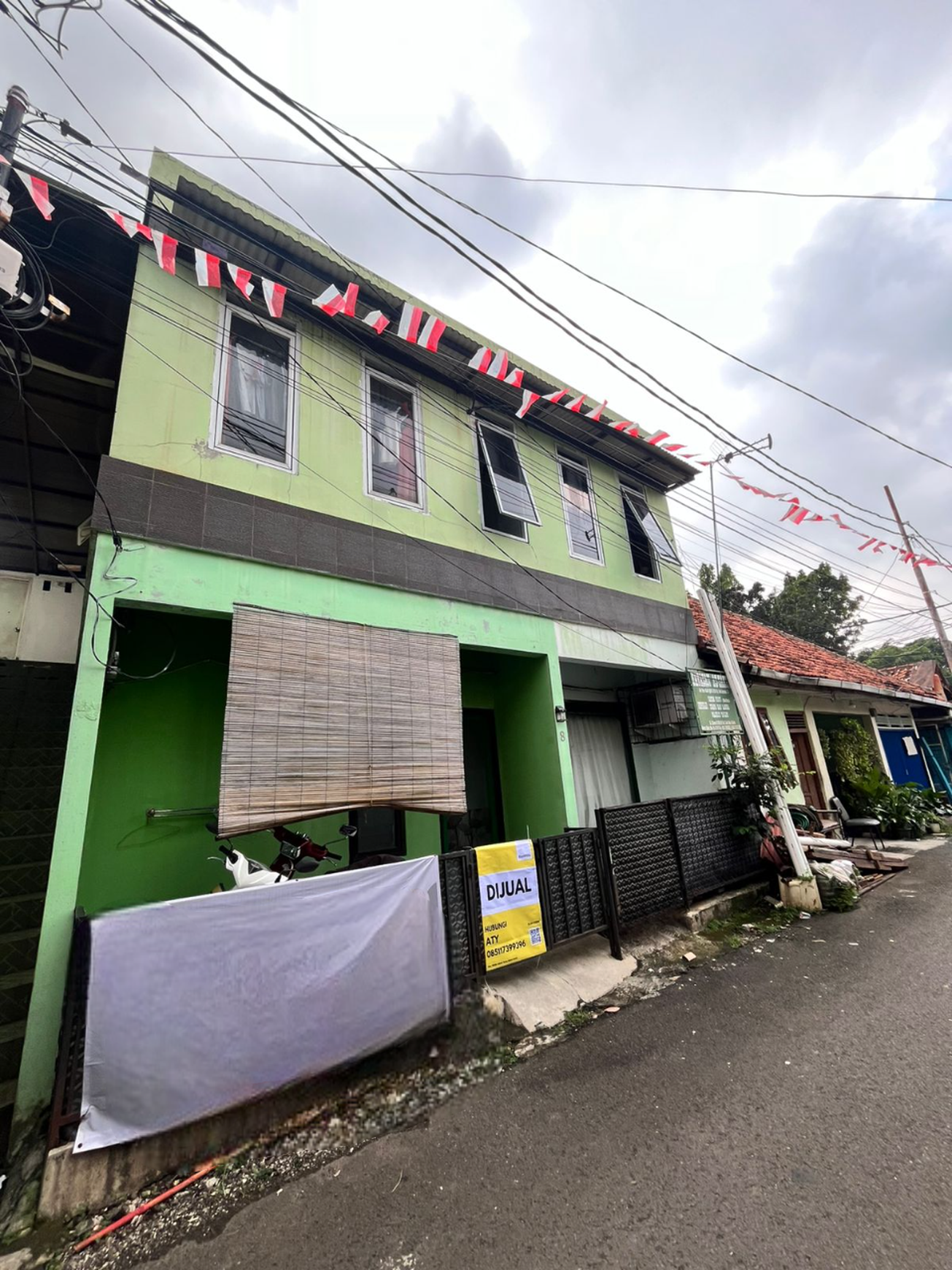 Dijual Rumah kos di Jalan Lebak Bulus Raya.