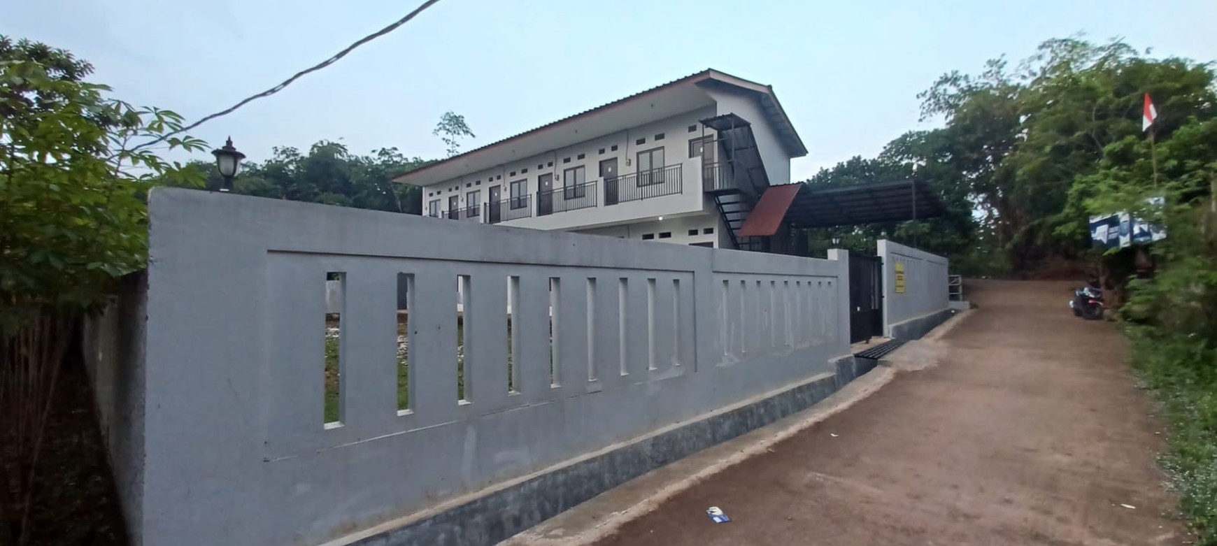 10 Kamar Kost an Brand New di Ciangsana - dekat Kota Wisata Cibubur