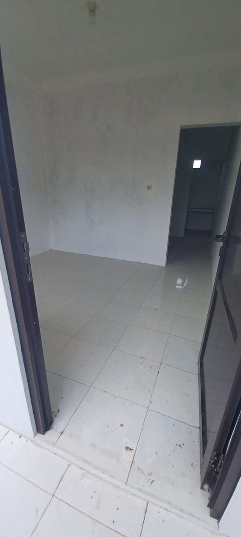10 Kamar Kost an Brand New di Ciangsana - dekat Kota Wisata Cibubur