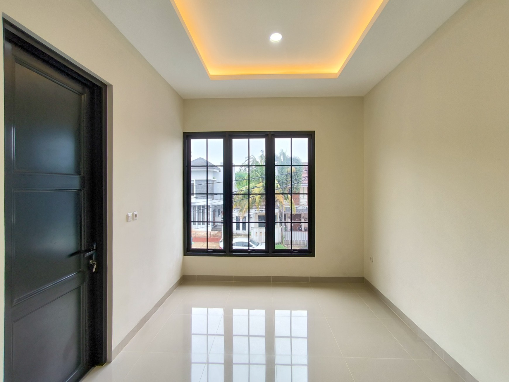 Rumah Bagus Siap Huni Asri di Graha Bunga, Graha Bintaro, Tangerang Selatan