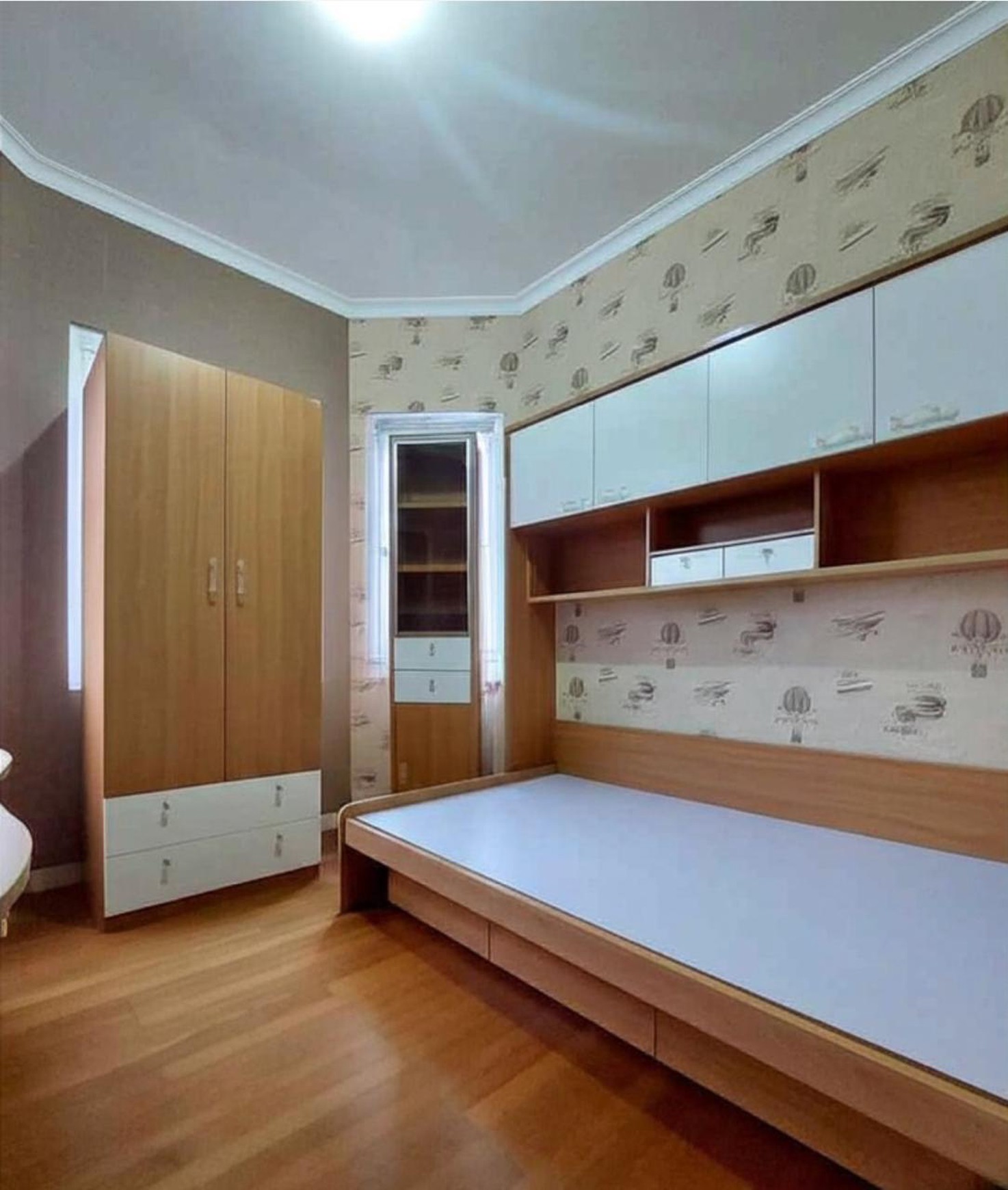 Rumah 2 Lantai Siap Huni di Delatinos BSD Dekat Tol