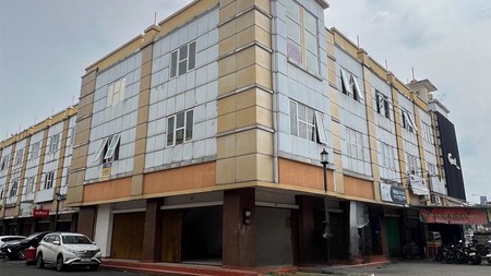 Ruko Gandeng di BSD City Dekat Sekolah, Perumahan dan Akses Tol