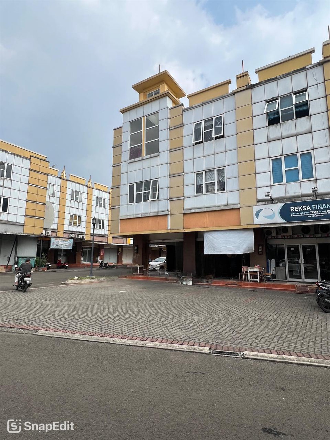 Ruko Gandeng di BSD City Dekat Sekolah, Perumahan dan Akses Tol