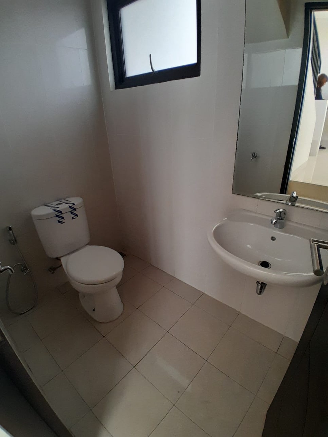 Turun Harga Rumah Cantik 2 Lantai di Podomoro River View SHM On Hand Dekat Pintu Tol Cimanggis