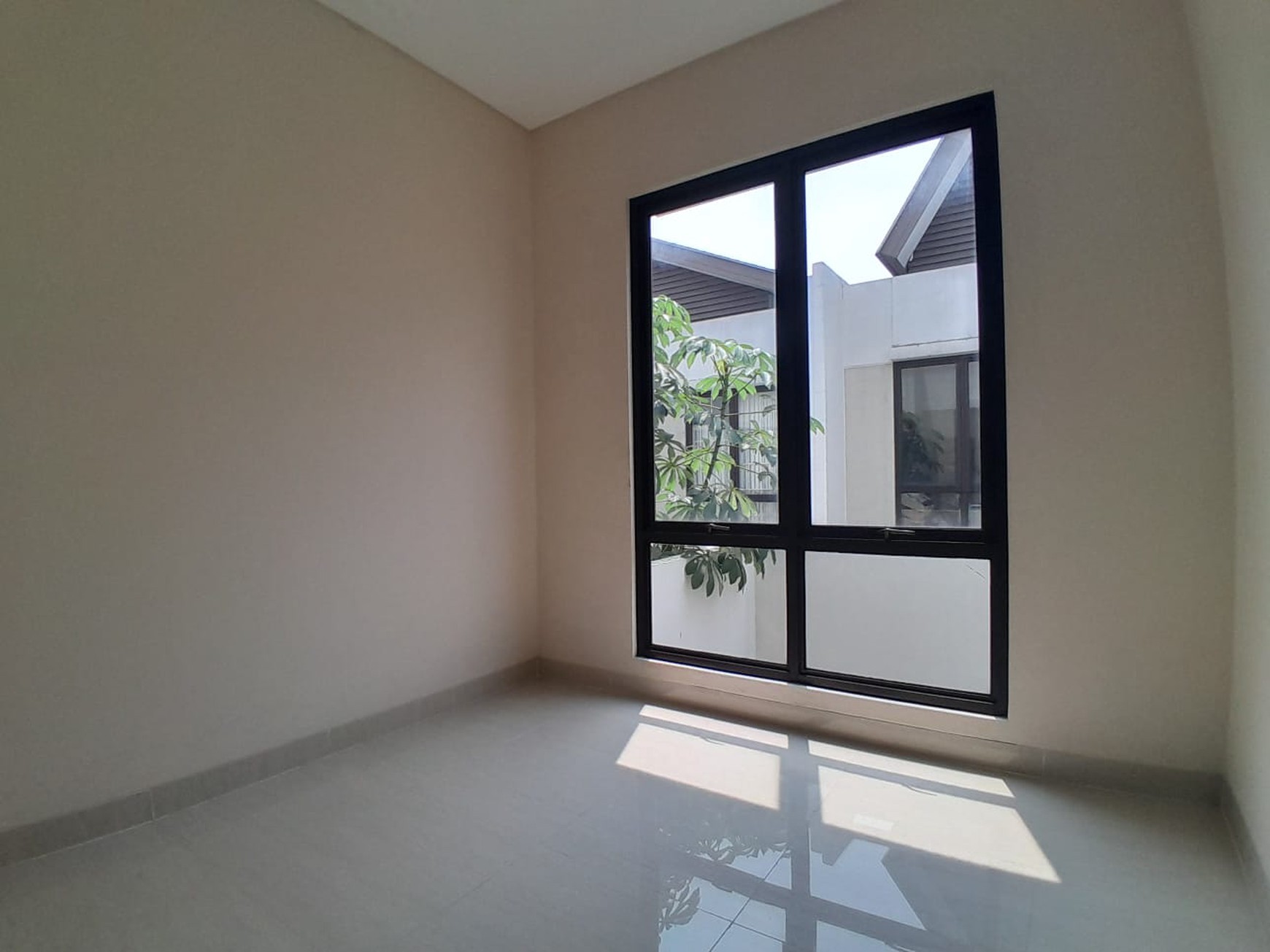 Turun Harga Rumah Cantik 2 Lantai di Podomoro River View SHM On Hand Dekat Pintu Tol Cimanggis