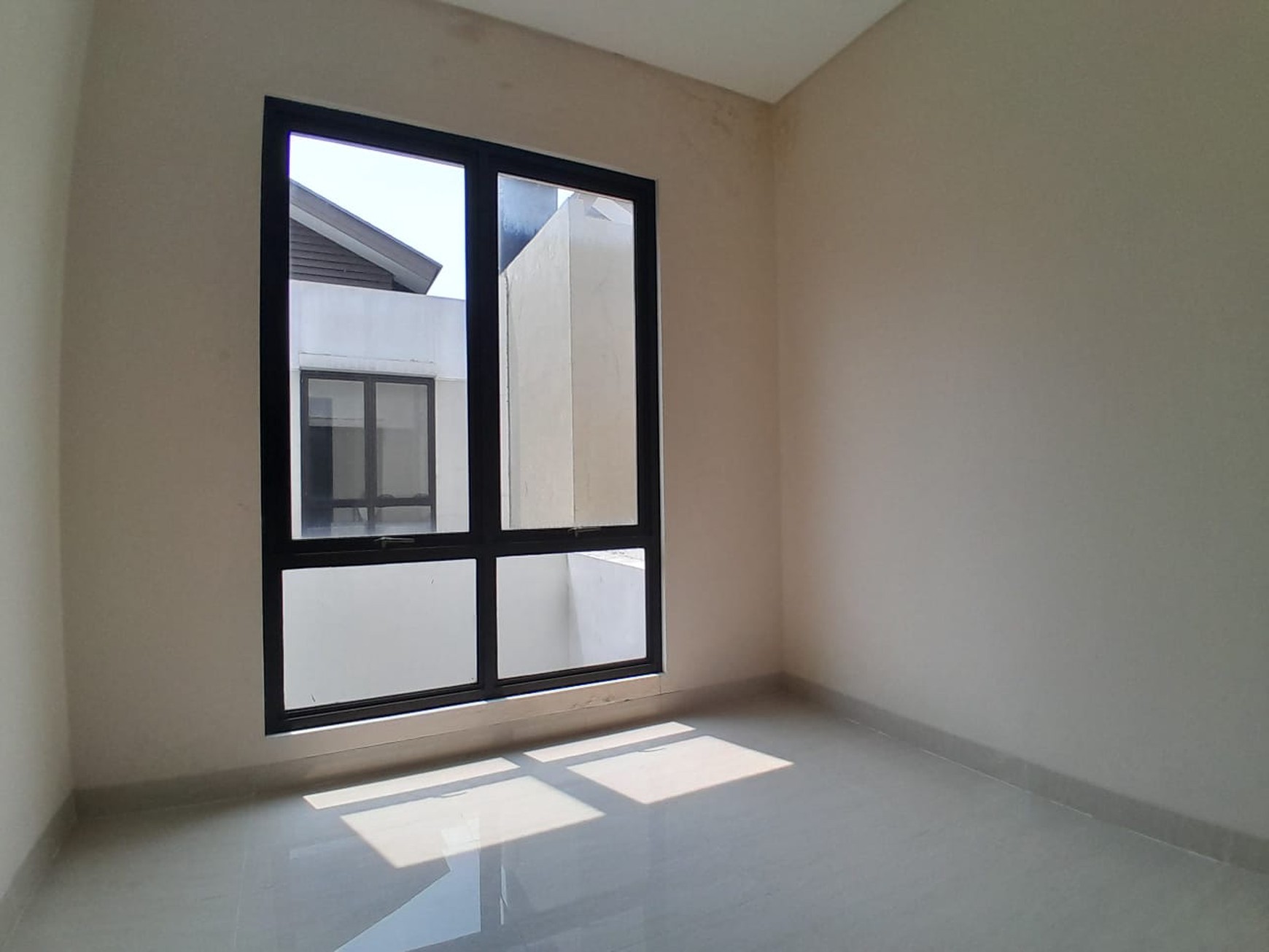 Turun Harga Rumah Cantik 2 Lantai di Podomoro River View SHM On Hand Dekat Pintu Tol Cimanggis