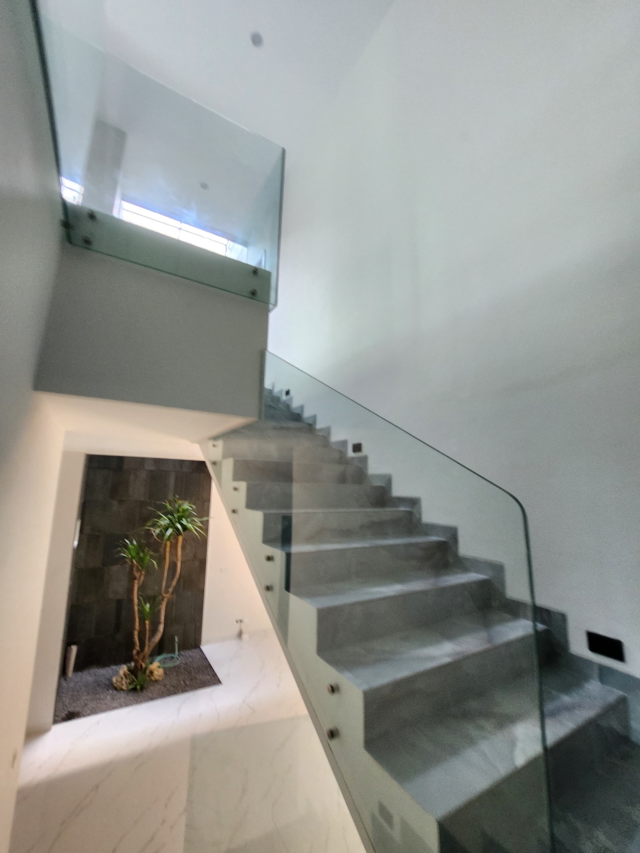 Dijual Rumah Baru Woodland Citraland Surabaya Barat New Premium Desain dekat Graha Family, Dian Istana, Pakuwon Mall, PTC ,Supermall