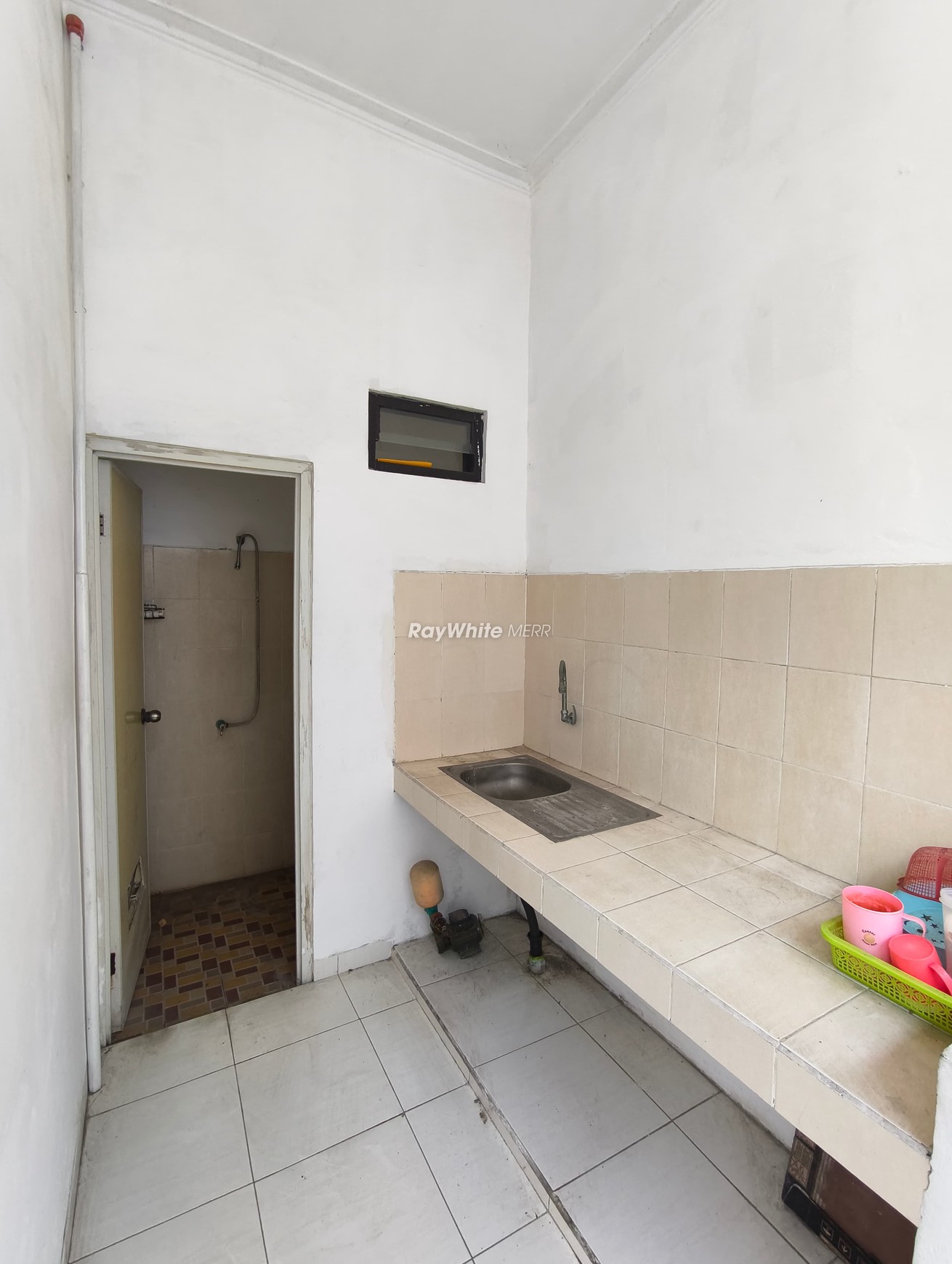 Rumah Termurah Hadap Selatan SHM Di Surabaya Utara