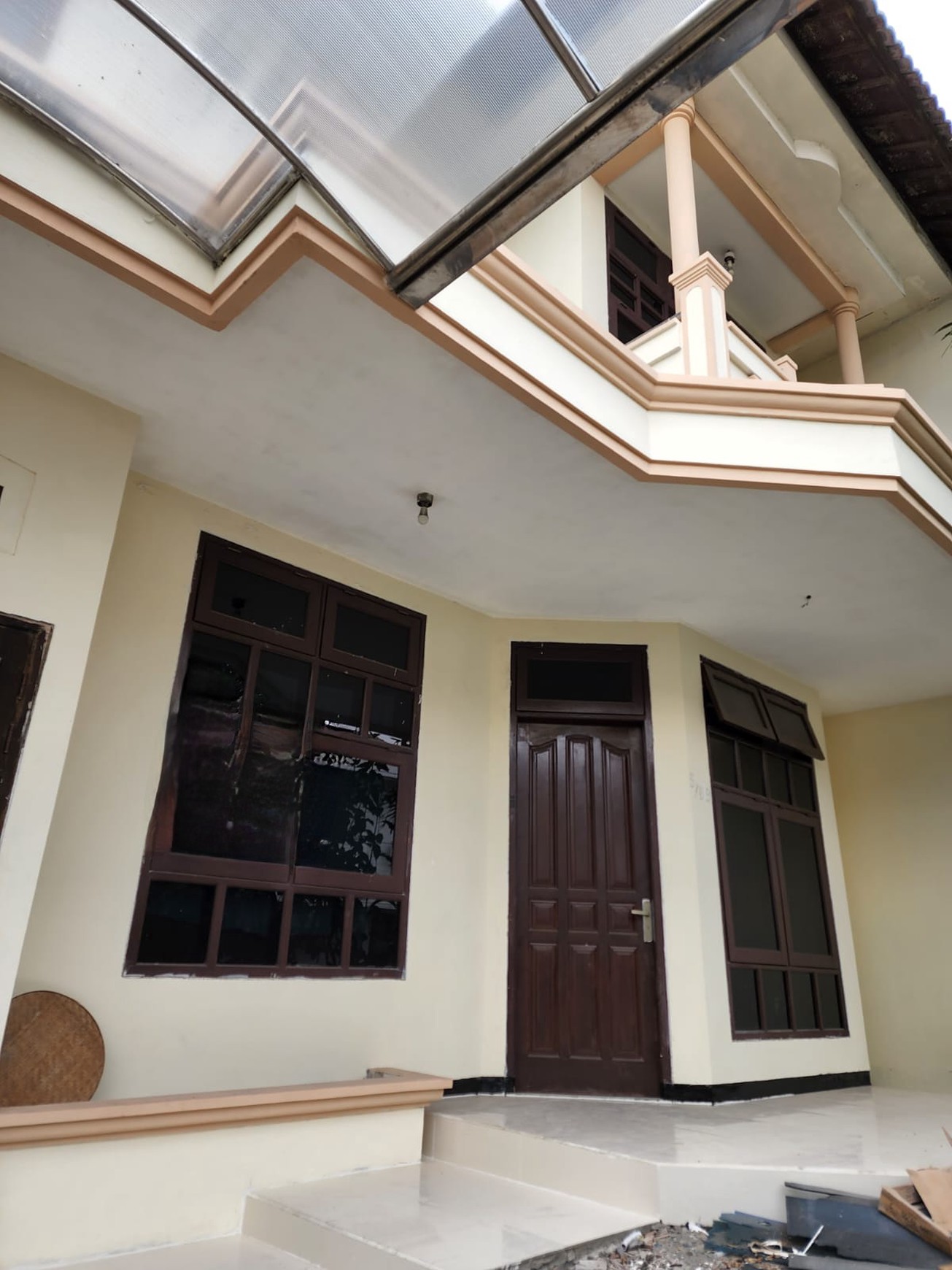 Murah Luas Dijual Rumah Pinus Asri Dekat Wisata Bukit Mas, Prambanan Residence , Royal Residence Dekat Pakuwon Mall, Ptc, Supermall