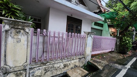 Dijual Rumah Tua Hitung Tanah Di Kebon Pala, Tanah Abang, Jakarta Pusat