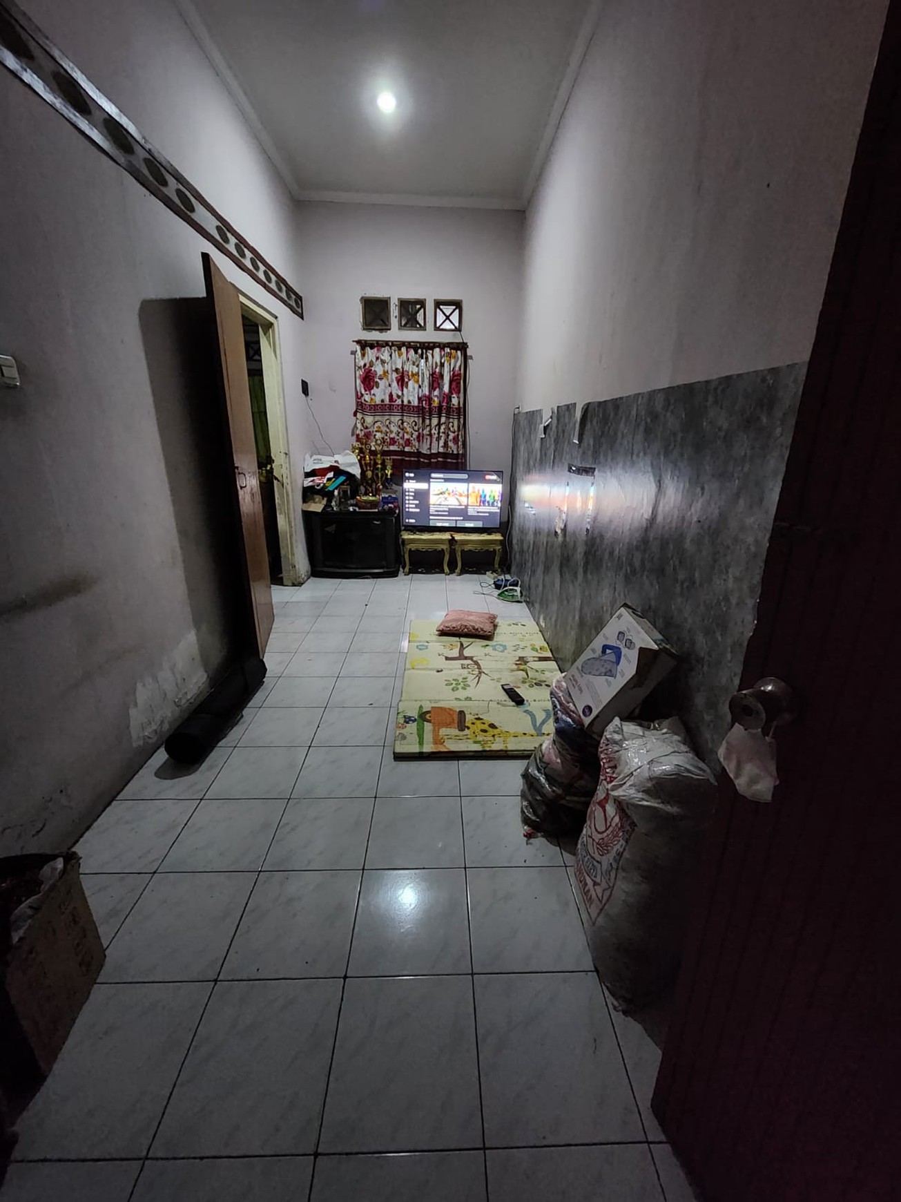 Dijual Rumah Tua Hitung Tanah Di Kebon Pala, Tanah Abang, Jakarta Pusat