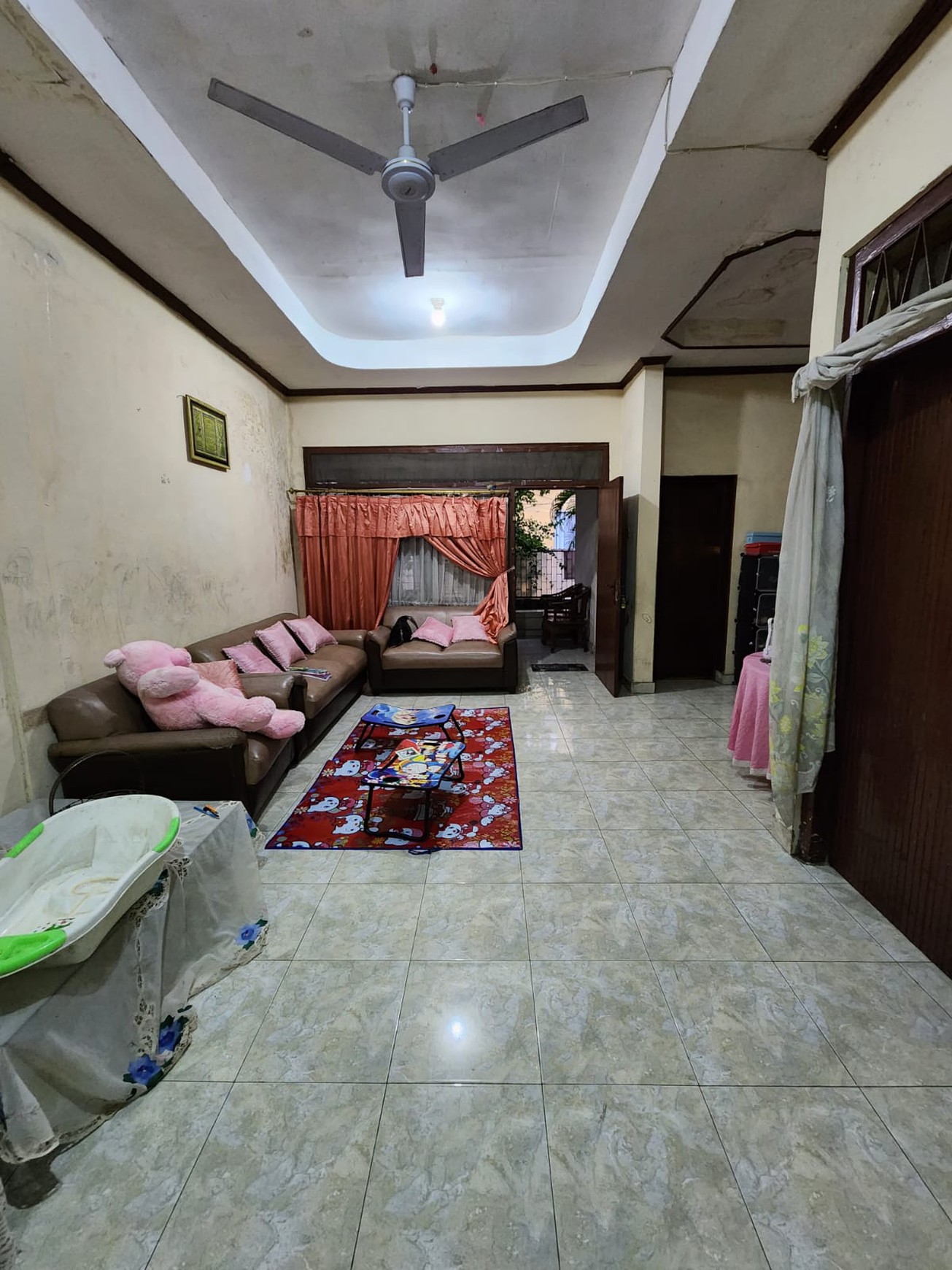 Dijual Rumah Tua Hitung Tanah Di Kebon Pala, Tanah Abang, Jakarta Pusat