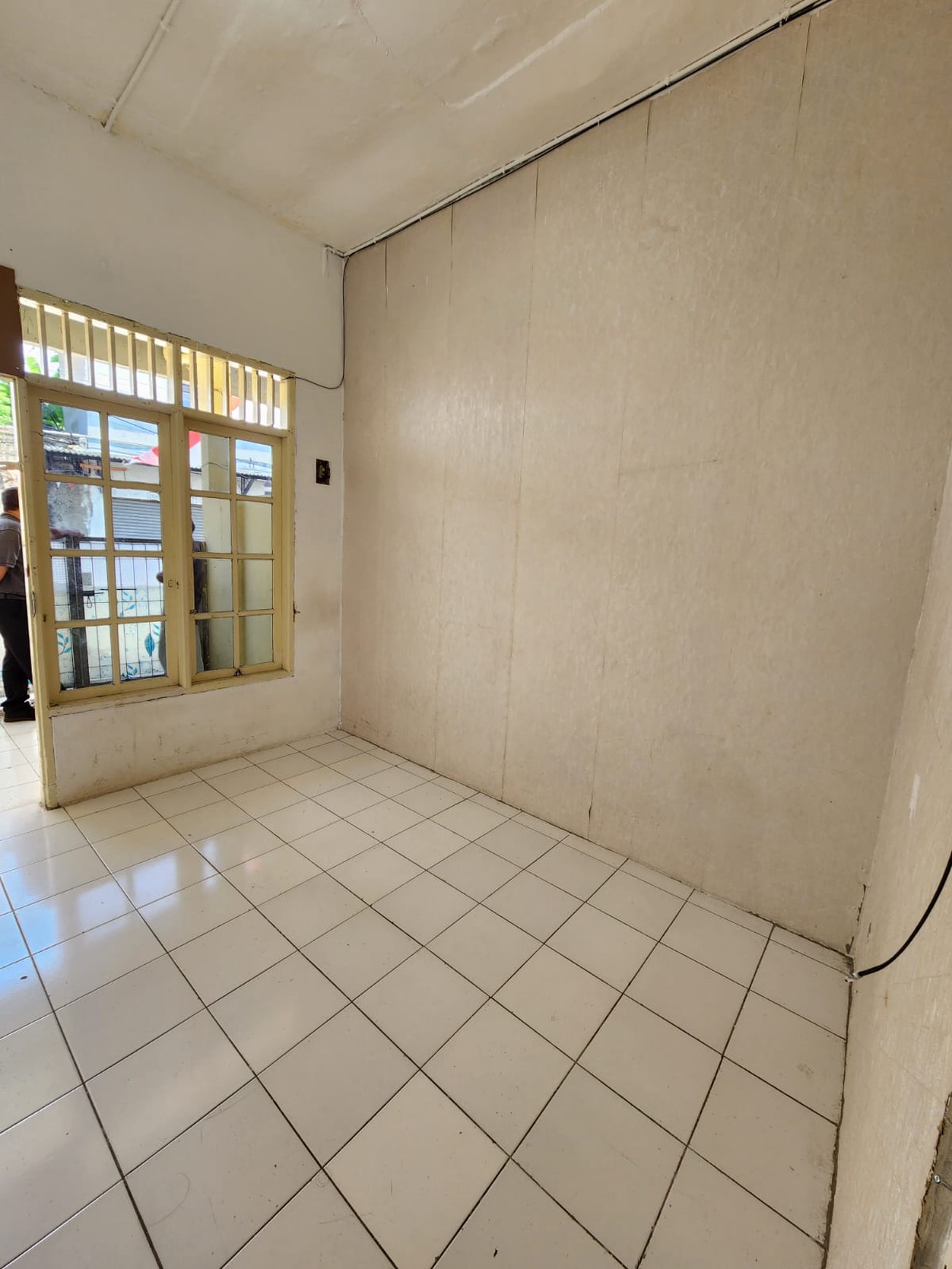 Dijual Rumah Tua Hitung Tanah di Jalan. I ,Rawasari, Cempaka Putih Jakarta Pusat