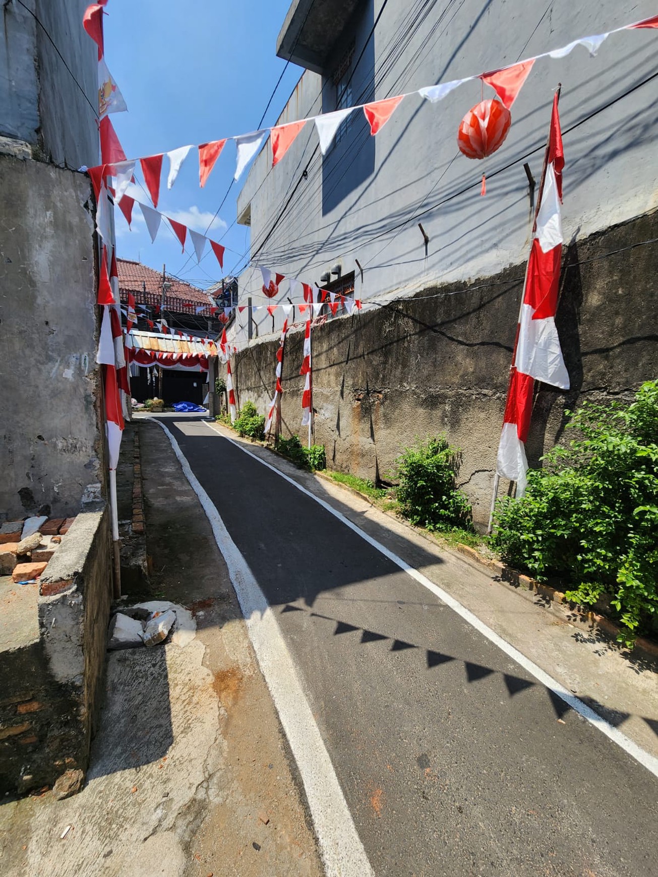 Dijual Rumah Tua Hitung Tanah di Jalan. I ,Rawasari, Cempaka Putih Jakarta Pusat
