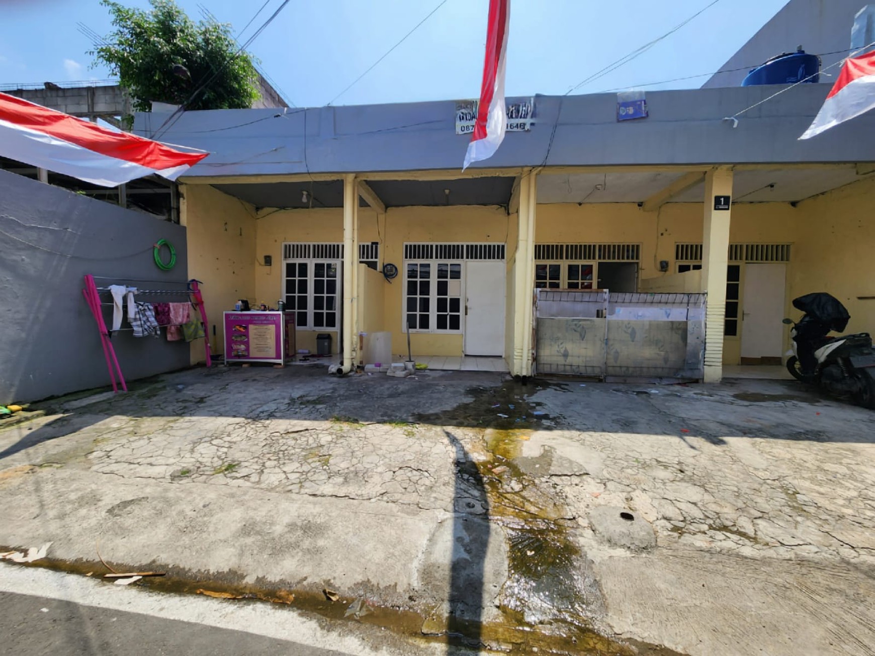 Dijual Rumah Tua Hitung Tanah di Jalan. I ,Rawasari, Cempaka Putih Jakarta Pusat