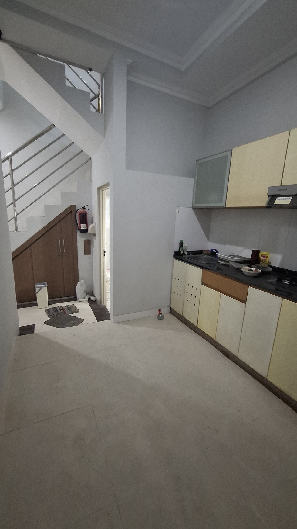 Dijual Rumah 2 Lantai Siap Huni di Gunung Anyar Surabaya Timur